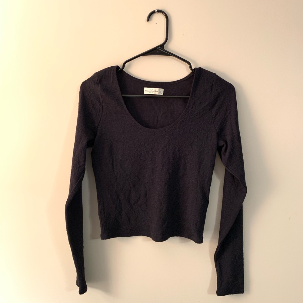 Abercrombie & Fitch Black Rose Top